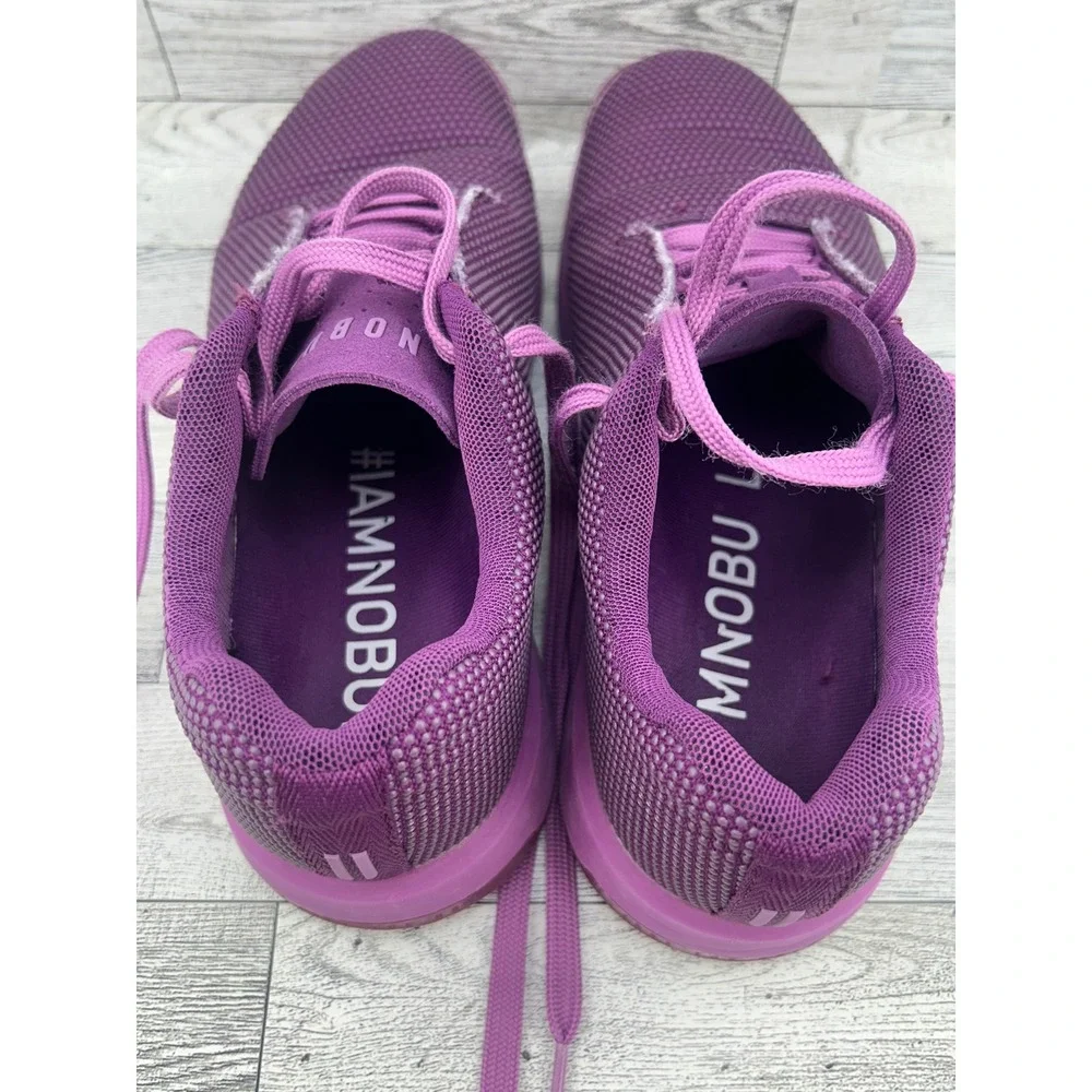 NOBULL women trainer
